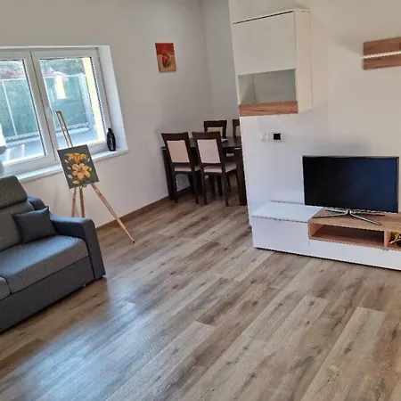 Rekreacni Domek V Ceskem Krasu Holiday home Tetin (Central Bohemian)